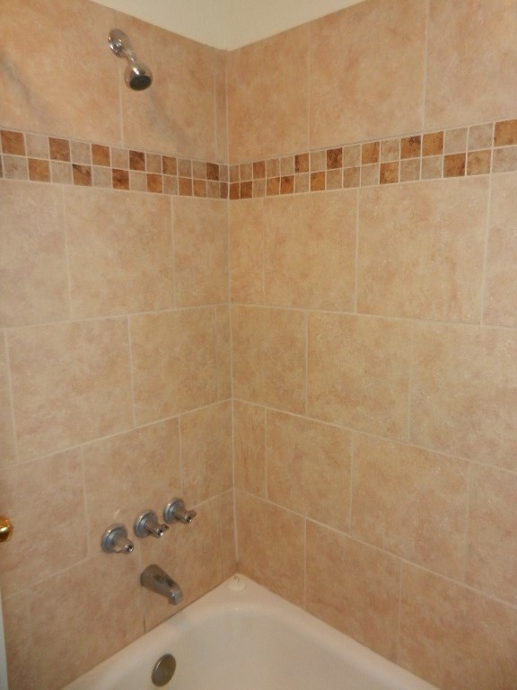 61 Nimitz Road East Providence, RI 02916 - Photo 14 of 40 Gallery Image 14