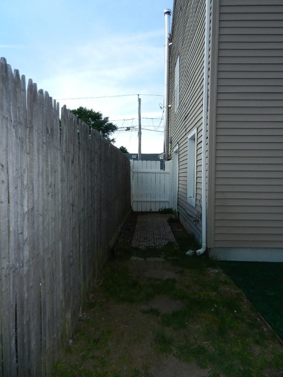 61 Nimitz Road East Providence, RI 02916 - Photo 35 of 40 Gallery Image 35