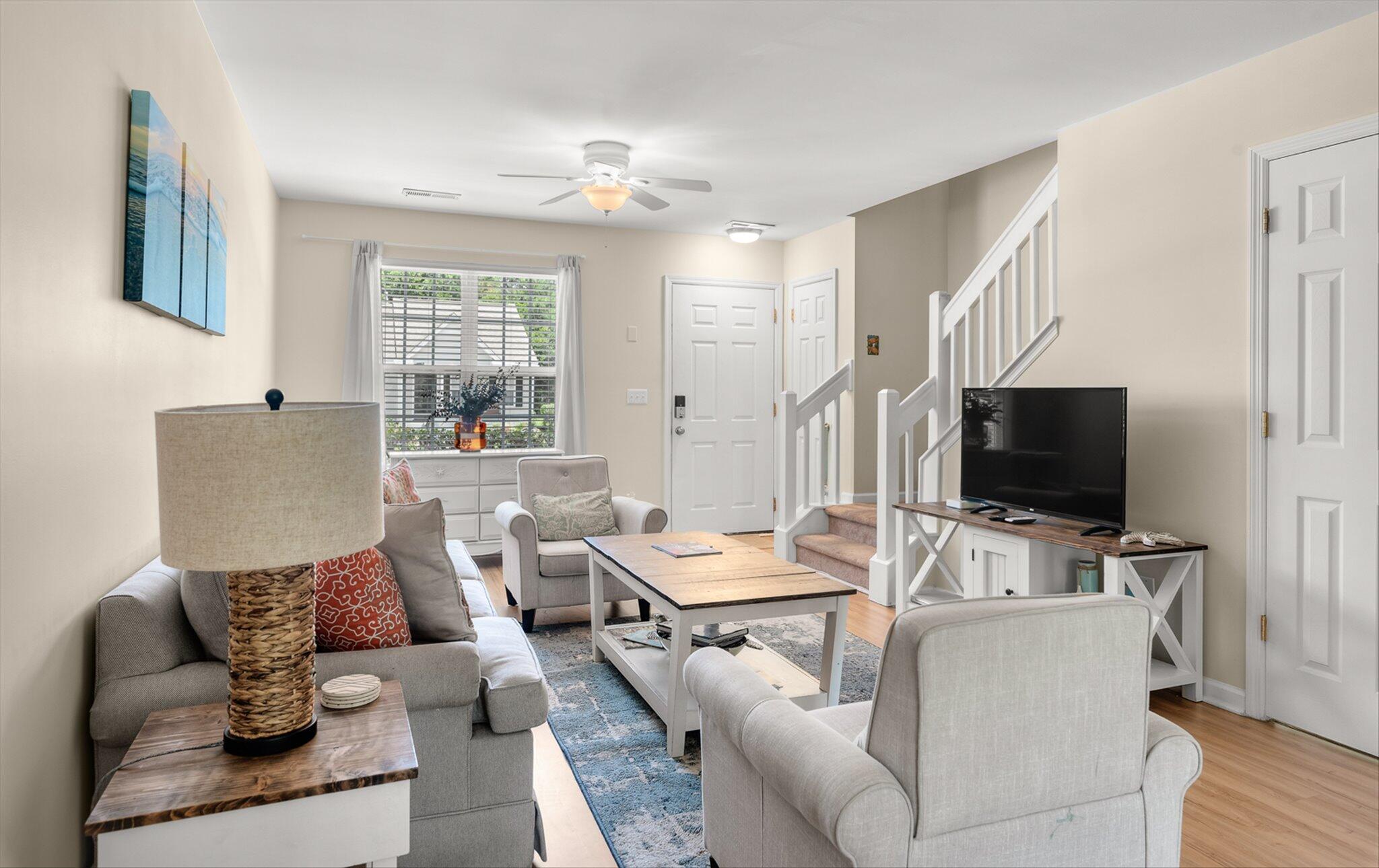 421 Doane Way Wando, SC 29492 - Photo 6 of 30 06-421 Doane-4