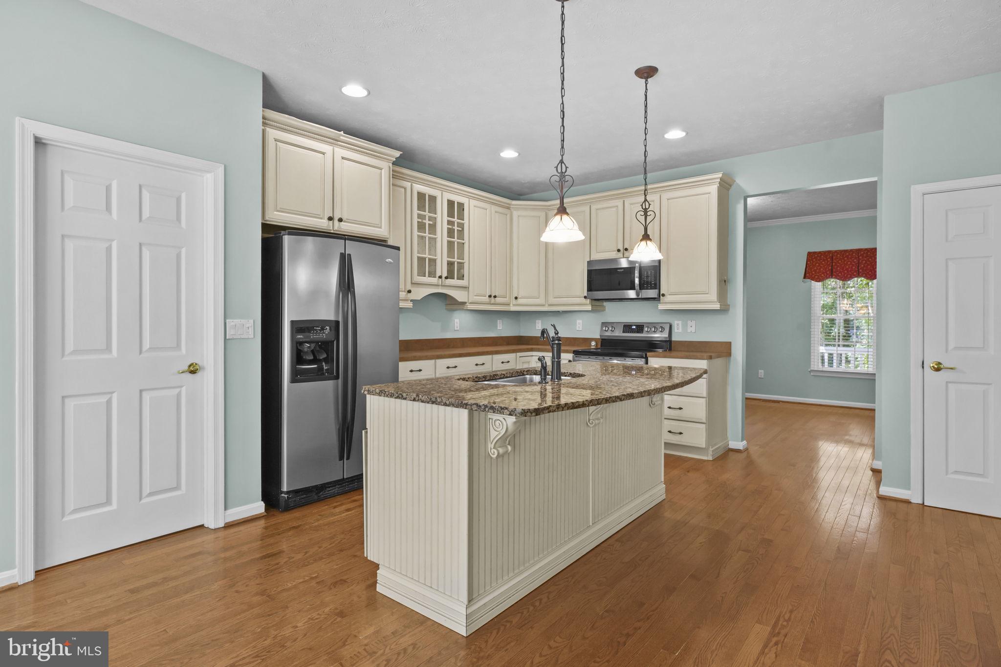 23134 Clover Ridge Lane California, MD 20619 - Photo 4 of 31