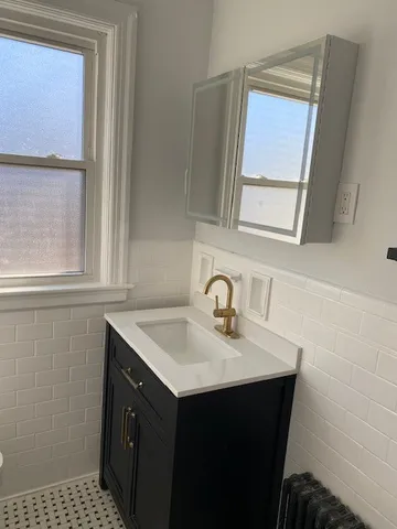 $2,500 | 203 Laurens Street, Cranston, RI 02910