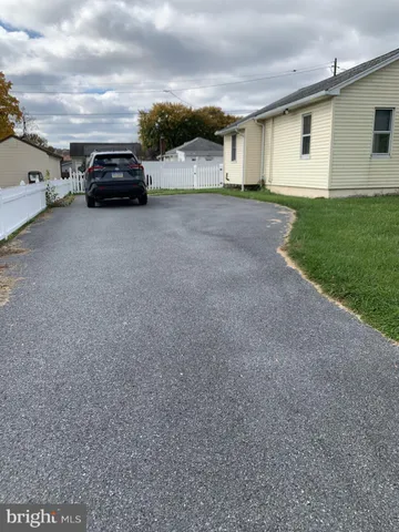 $1,250 | 1232 Railroad Road, Dauberville, PA 19533