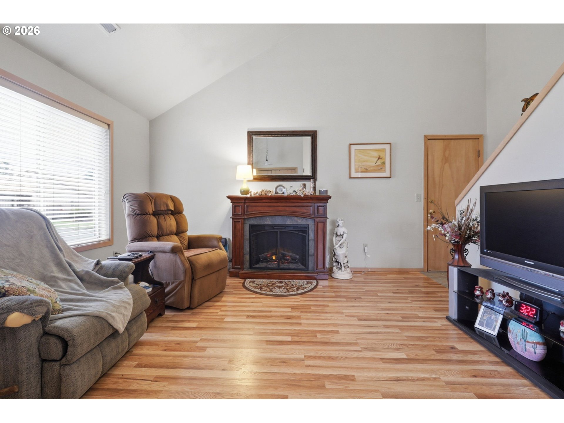 1202 Northwest 136th Street Vancouver, WA 98685 - Photo 4 of 26