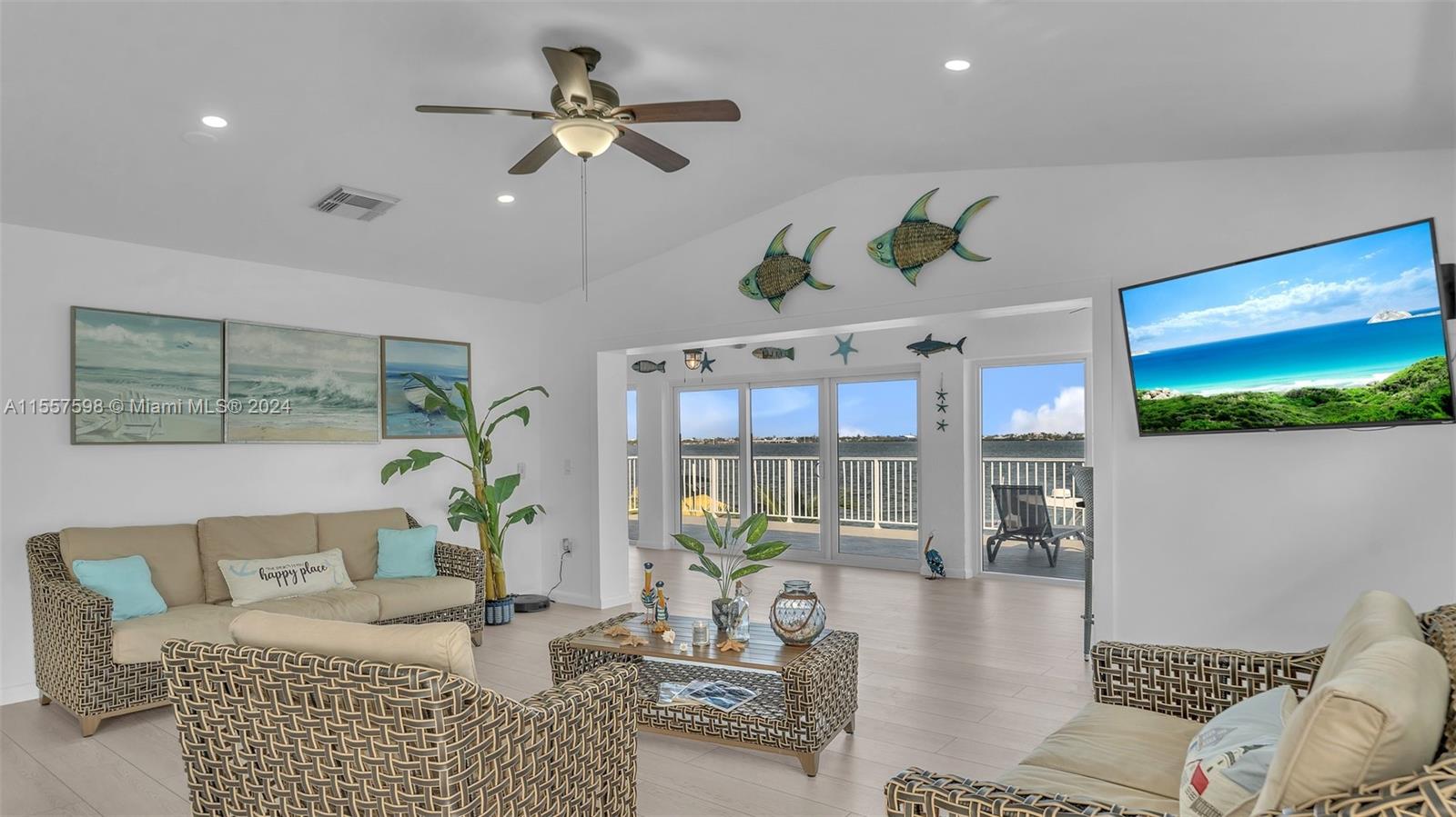 441 La Fitte Road Summerland Key, FL 33042 - Photo 48 of 81 a living room with furniture