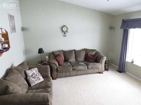 5384 Cook Road Swartz Creek, MI 48473 - Photo 3 of 14 20425805-2.JPG