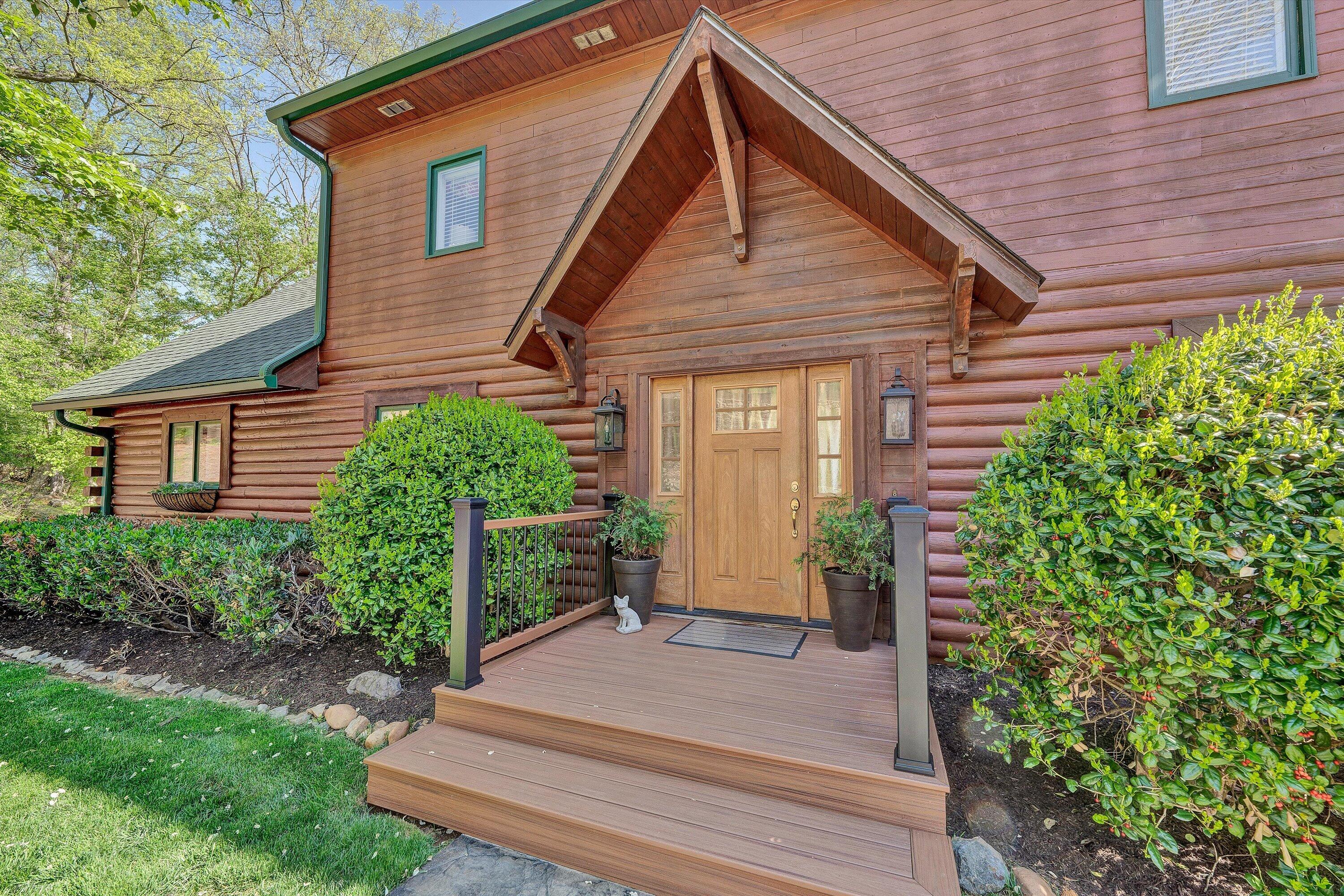 540 Lakeshore Terrace Road Hardy, VA 24101 - Photo 10 of 82 09-DSC00211