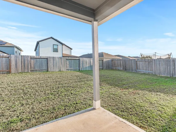 $2,400 | 10811 Violet Bloom Drive, Tomball, TX 77375