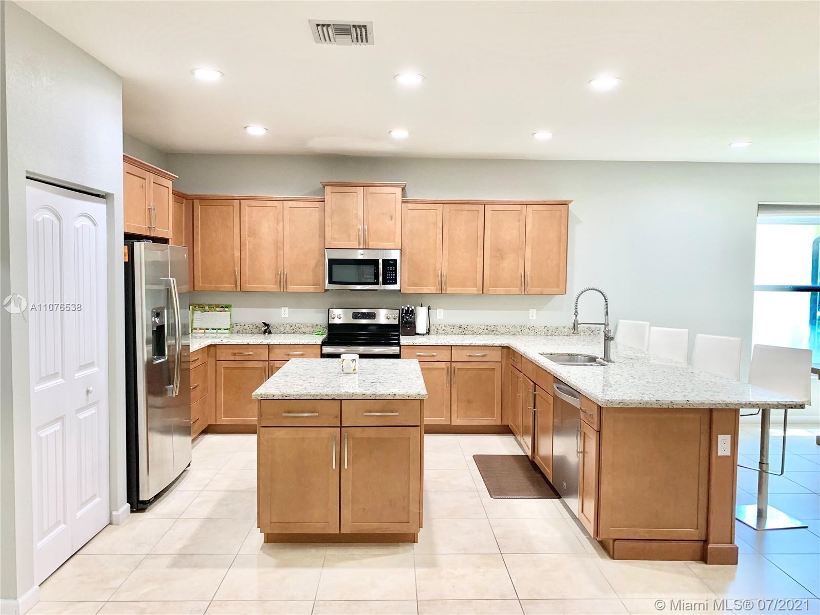 7170 Limestone Cay Road Jupiter, FL 33458 - Photo 7 of 22 Gallery Image 7