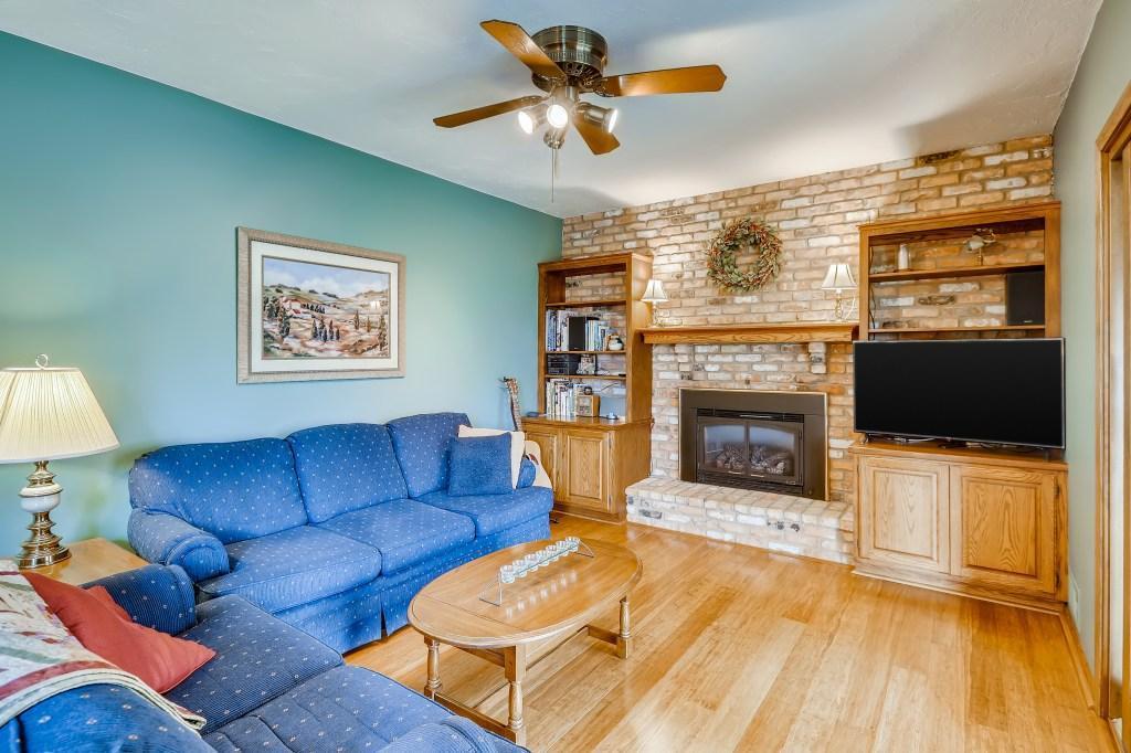 10325 Virginia Road Bloomington, MN 55438 - Photo 7 of 28