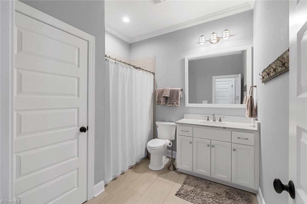 500 Shoreline Road New London, NC 28127 - Photo 35 of 38 Gallery Image 35