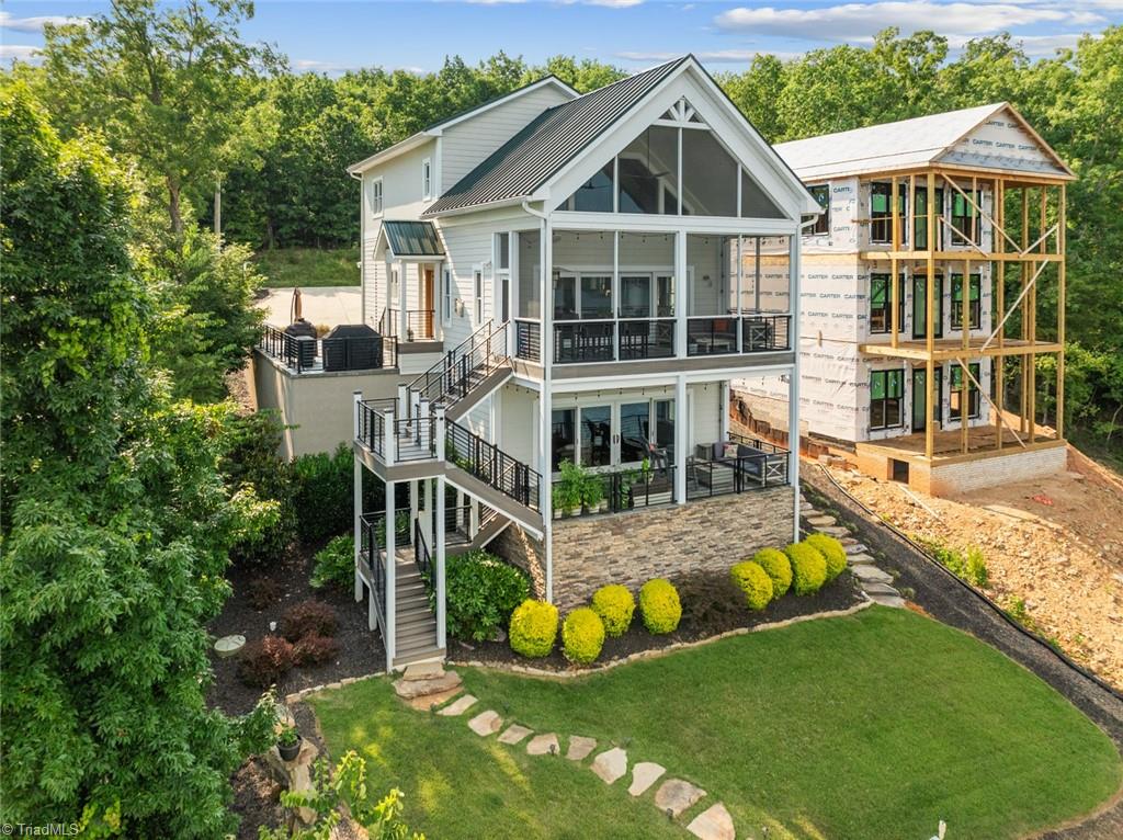 500 Shoreline Road New London, NC 28127 - Photo 10 of 38 Gallery Image 10
