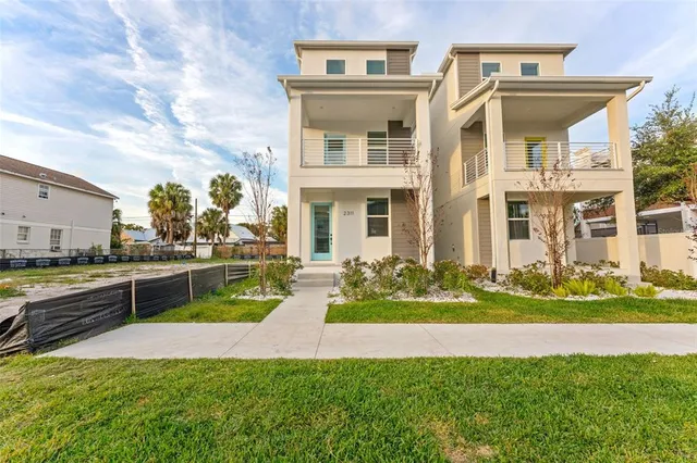 $4,000 | 2311 West Spruce Street, Tampa, FL 33607