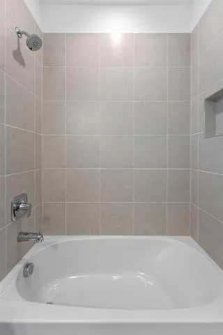 $4,000 | 2311 West Spruce Street, Tampa, FL 33607