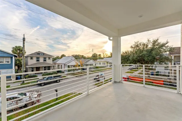 $4,000 | 2311 West Spruce Street, Tampa, FL 33607