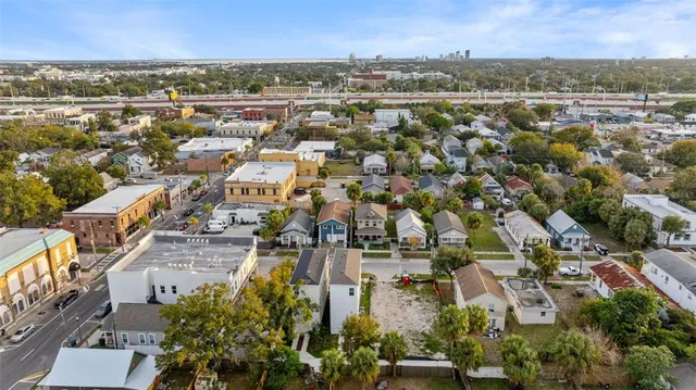 $4,000 | 2311 West Spruce Street, Tampa, FL 33607