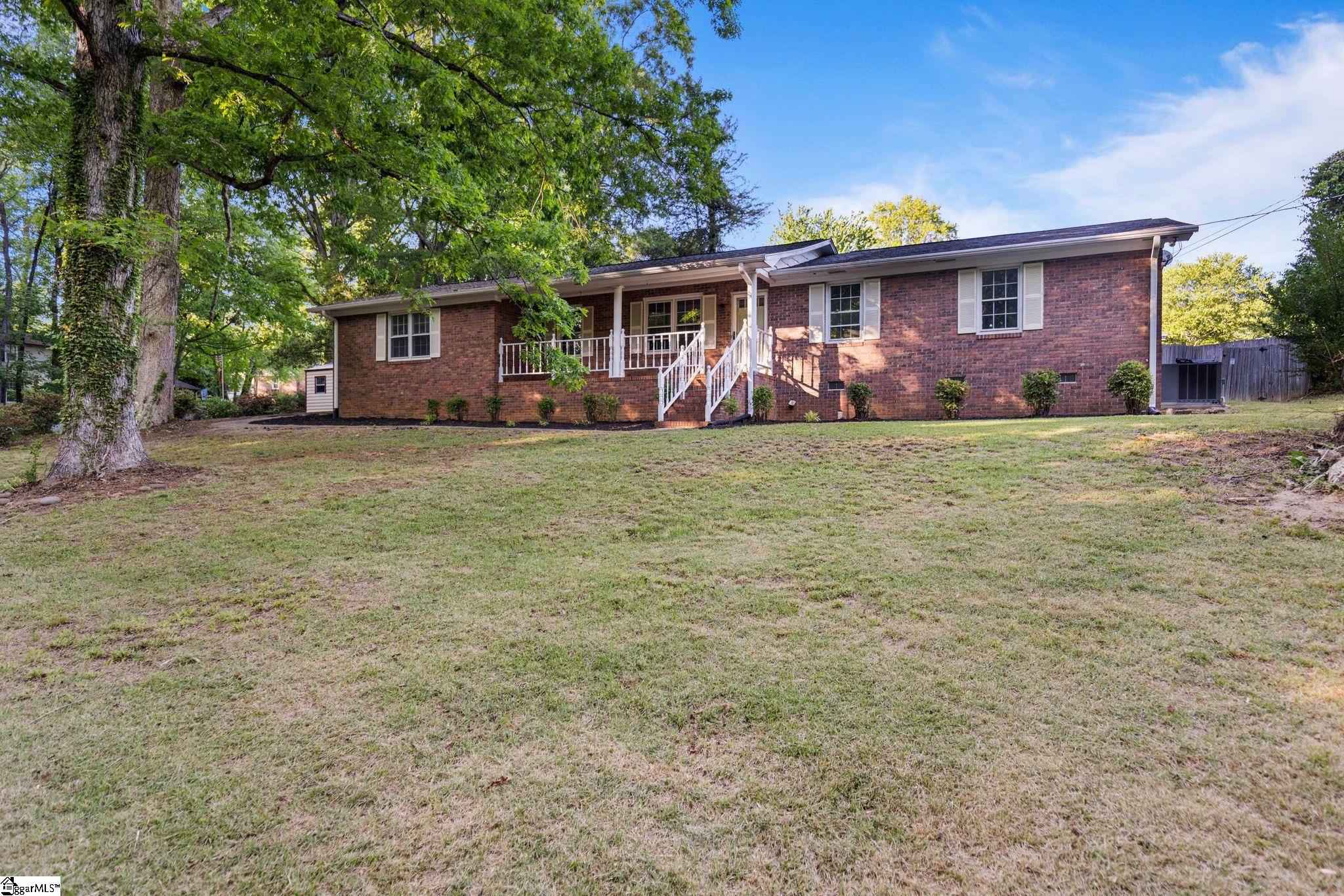 215 McArthur Street Easley, SC 29642 - Photo 2 of 37