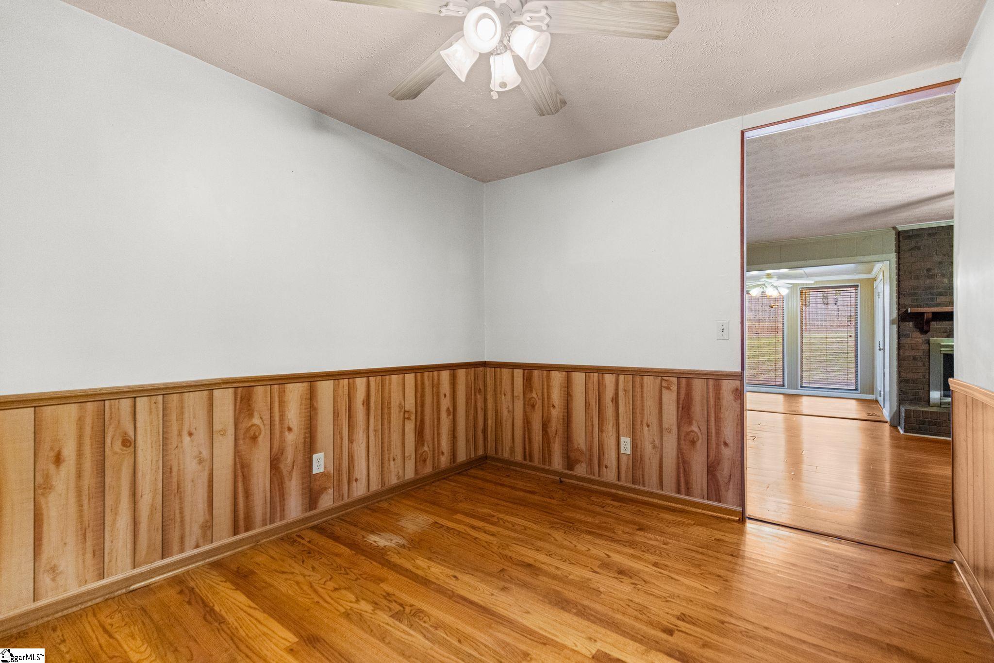 215 McArthur Street Easley, SC 29642 - Photo 10 of 37
