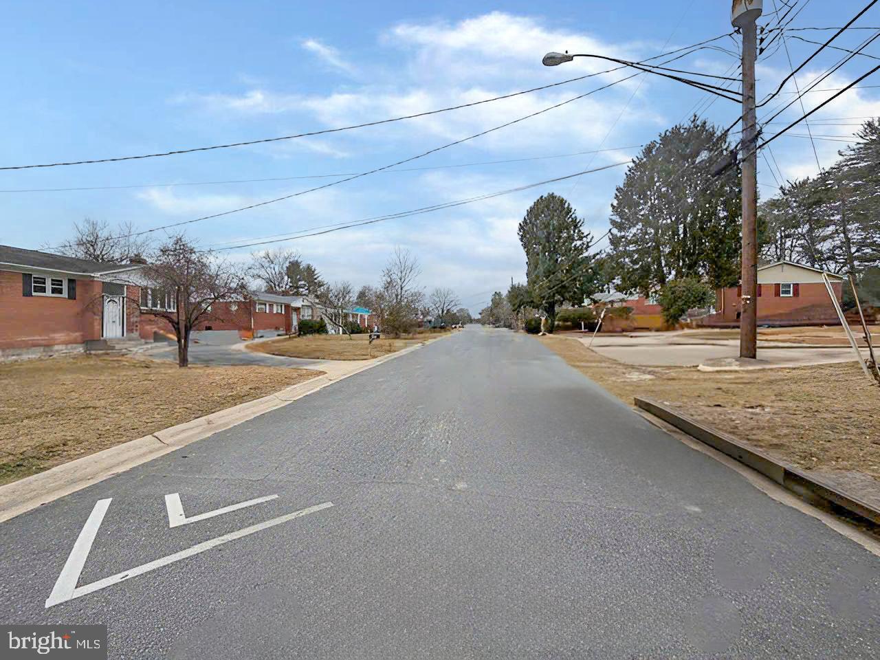 906 Venice Drive Silver Spring, MD 20904 - Photo 4 of 5