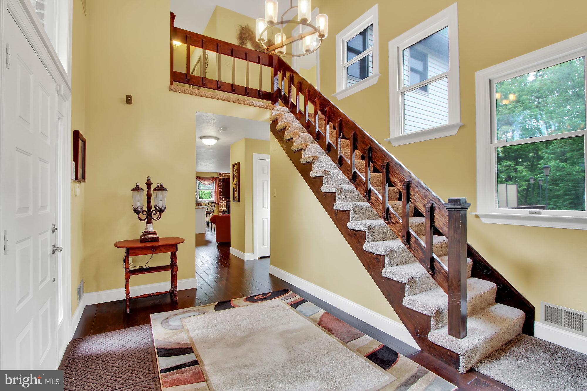 1320 Valley View Road York, PA 17403 - Photo 2 of 35 Gallery Image 2