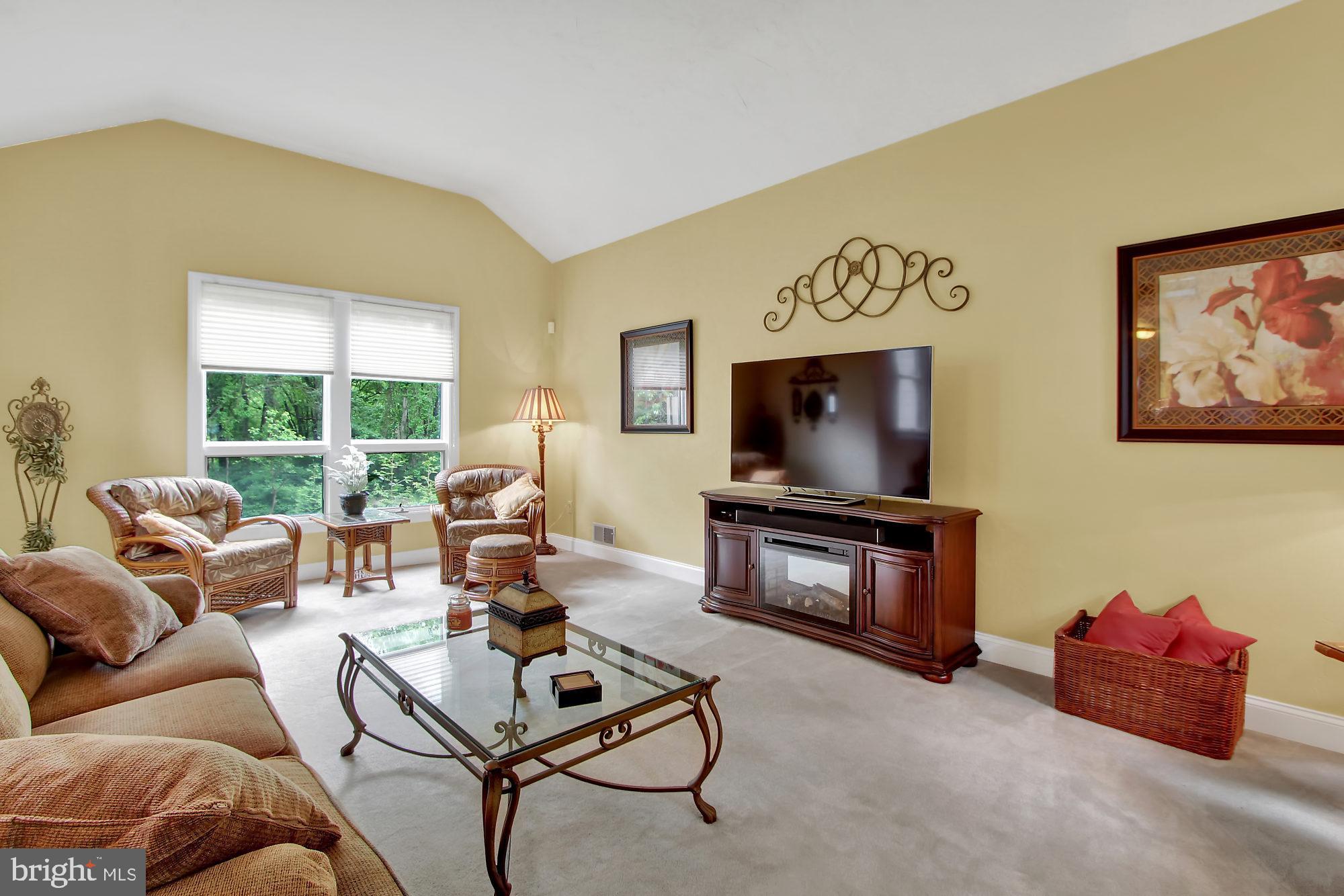 1320 Valley View Road York, PA 17403 - Photo 3 of 35 Gallery Image 3