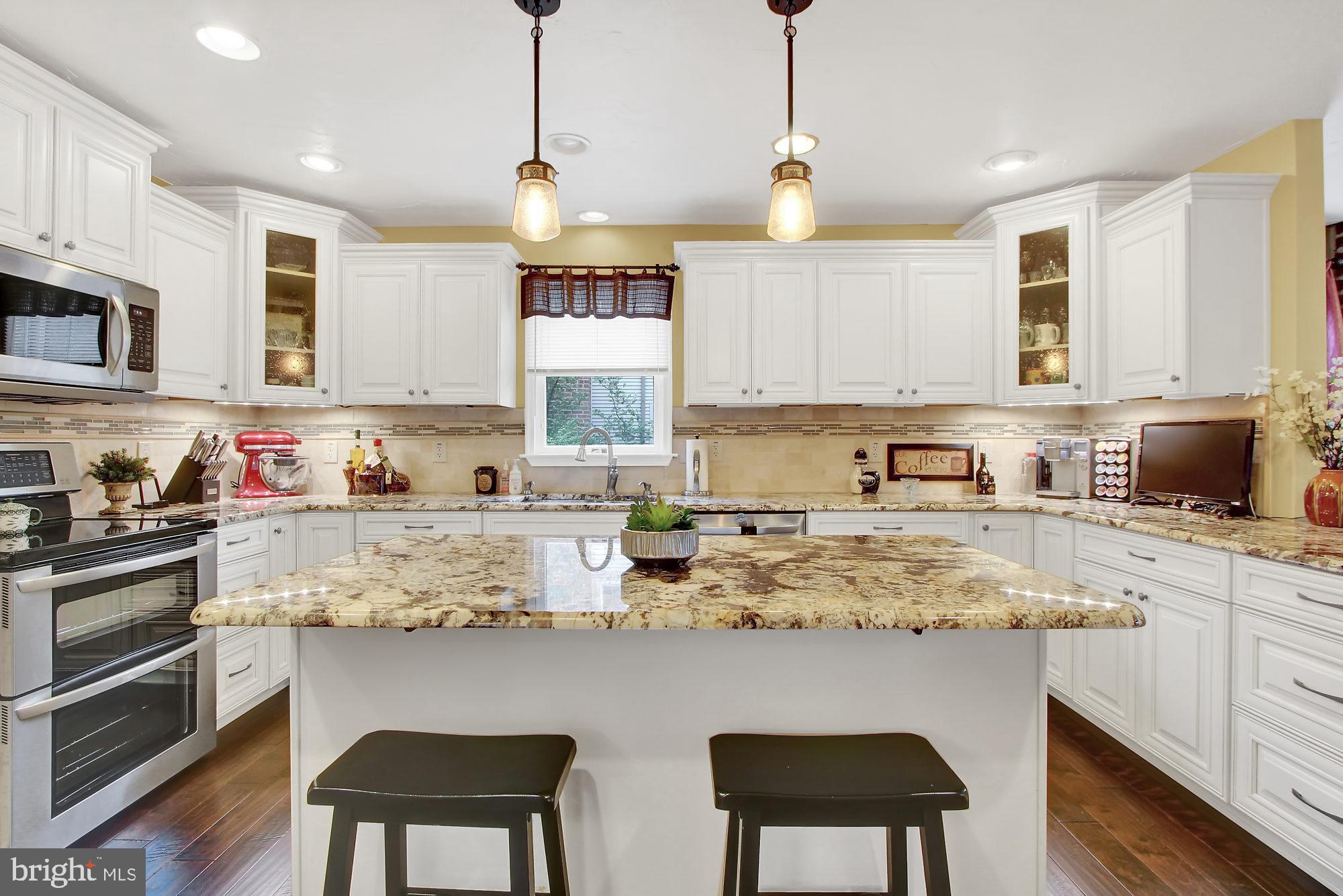 1320 Valley View Road York, PA 17403 - Photo 7 of 35 Gallery Image 7