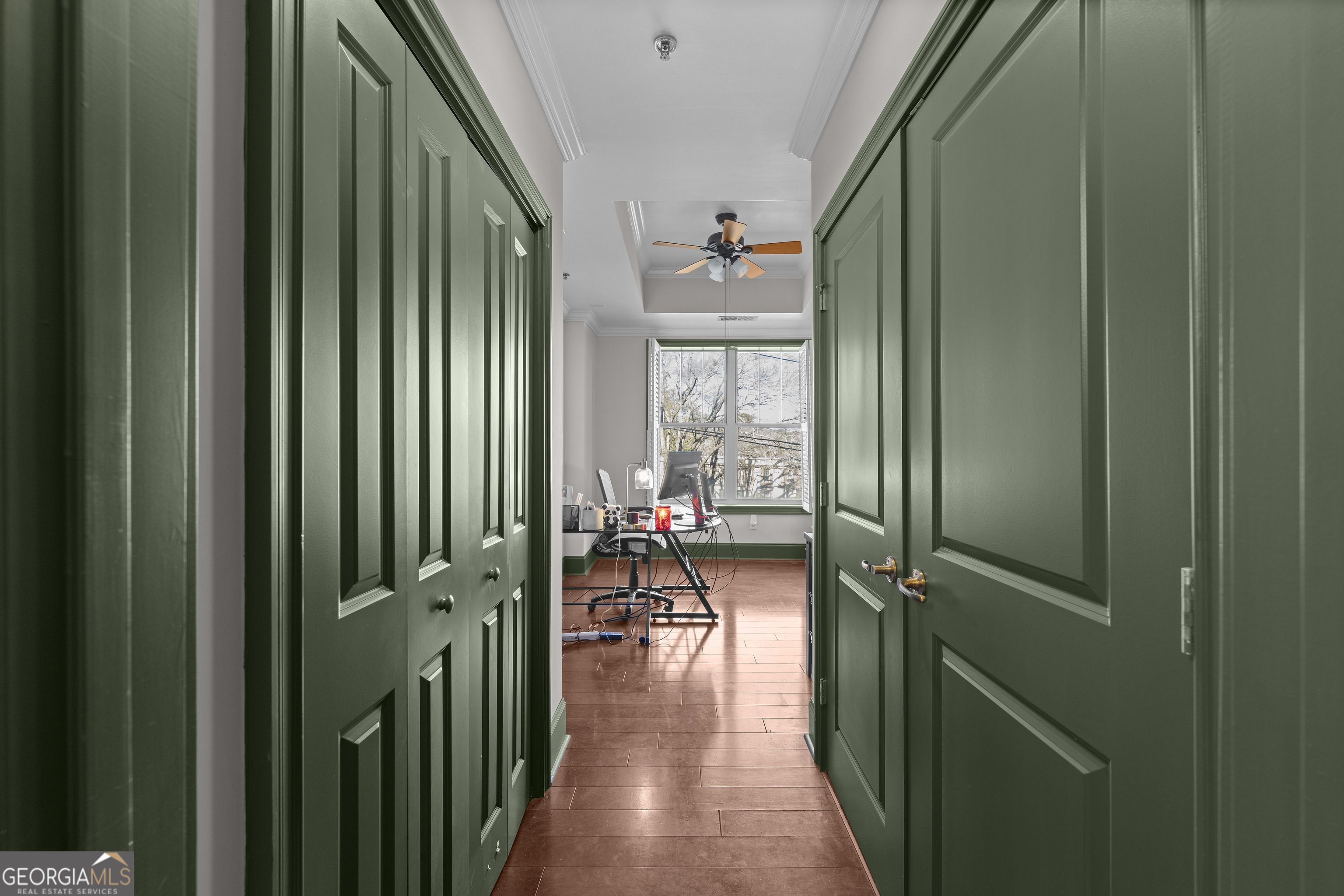 2255 Peachtree Road Northeast, Unit 521 Atlanta, GA 30305 - Photo 31 of 51 a view of a balcony