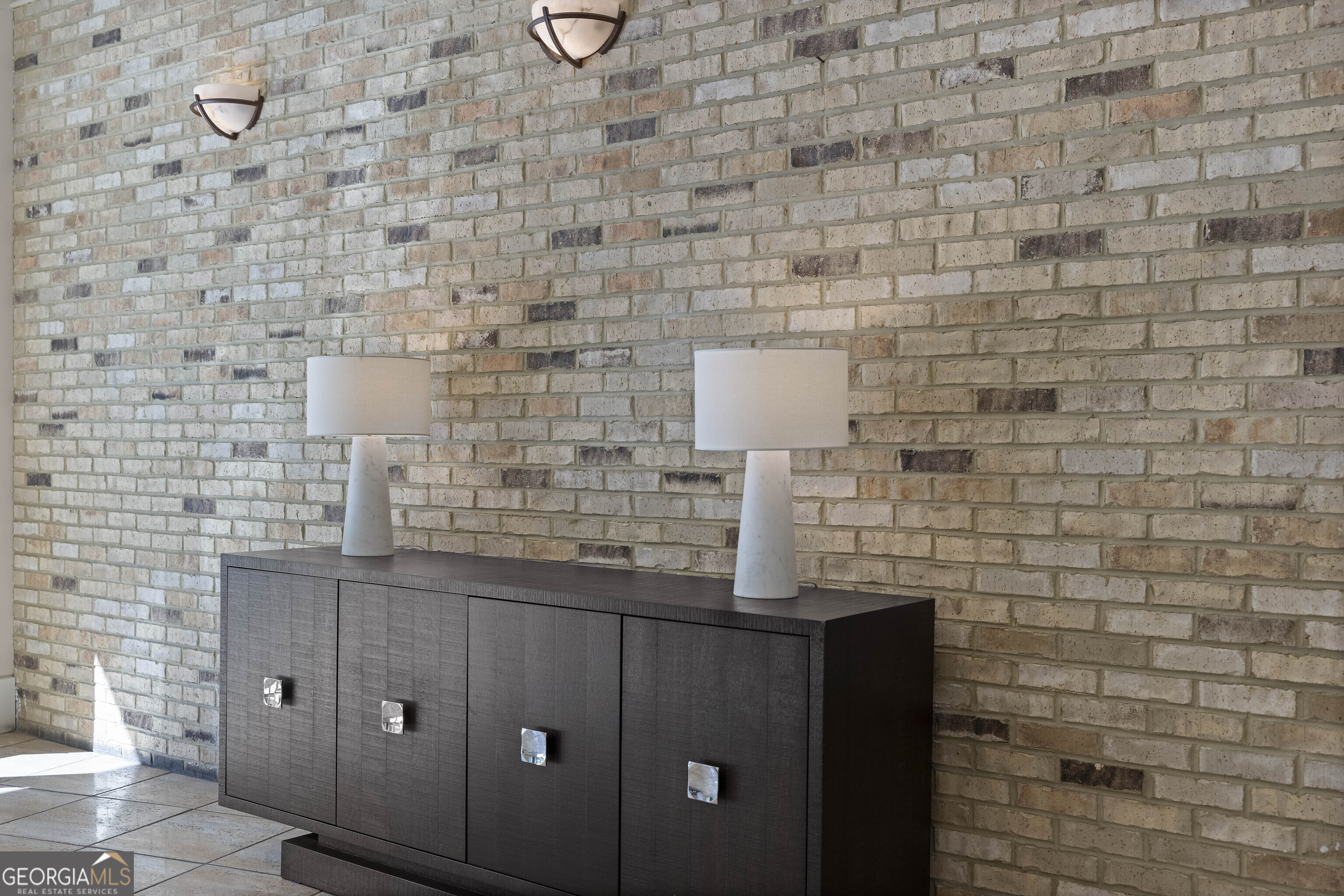 2255 Peachtree Road Northeast, Unit 521 Atlanta, GA 30305 - Photo 36 of 51 a bathroom with a sink