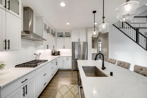 $925,000 | 5340 Garland Lane North, Plymouth, MN 55446