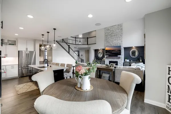 $925,000 | 5340 Garland Lane North, Plymouth, MN 55446
