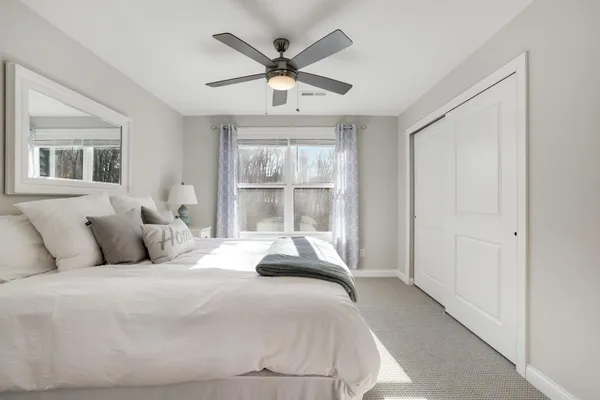 $925,000 | 5340 Garland Lane North, Plymouth, MN 55446