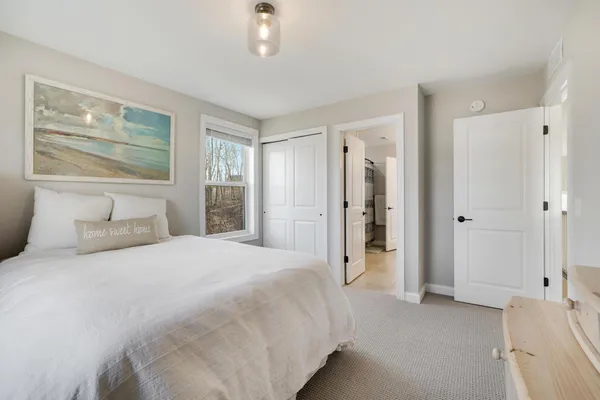 $925,000 | 5340 Garland Lane North, Plymouth, MN 55446