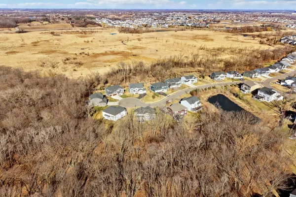 $925,000 | 5340 Garland Lane North, Plymouth, MN 55446