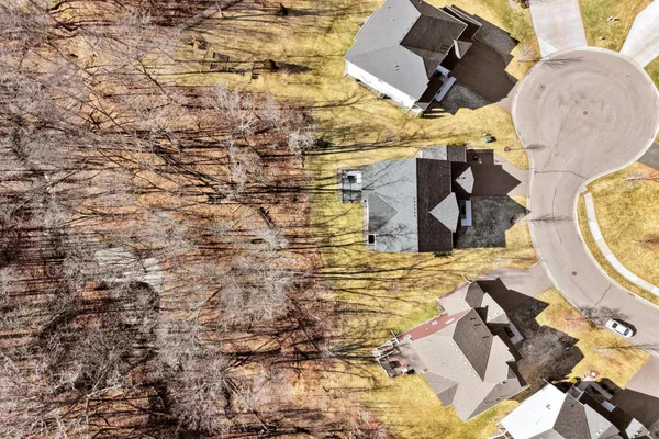 $925,000 | 5340 Garland Lane North, Plymouth, MN 55446