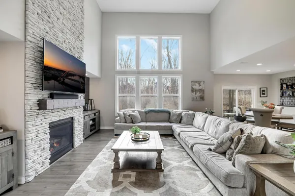 $925,000 | 5340 Garland Lane North, Plymouth, MN 55446