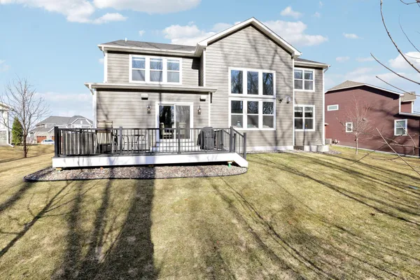 $925,000 | 5340 Garland Lane North, Plymouth, MN 55446