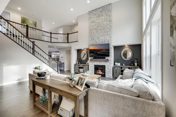 $925,000 | 5340 Garland Lane North, Plymouth, MN 55446