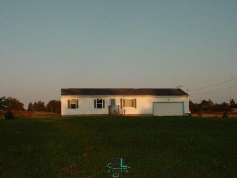 8060 Bricker Road Avoca, MI 48006 - Photo 3 of 4 183814-2.JPG