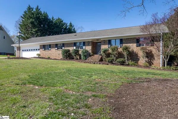 $369,900 | 205 Frances Cannon Drive, Anderson, SC 29621