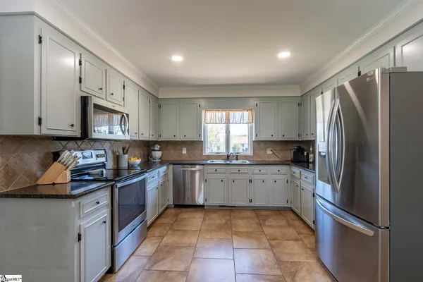 $369,900 | 205 Frances Cannon Drive, Anderson, SC 29621