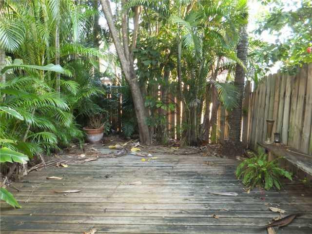 1415 Miami Road, Unit B Fort Lauderdale, FL 33316 - Photo 12 of 25 Exterior Front