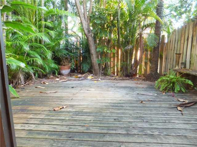 1415 Miami Road, Unit B Fort Lauderdale, FL 33316 - Photo 13 of 25 Exterior Front