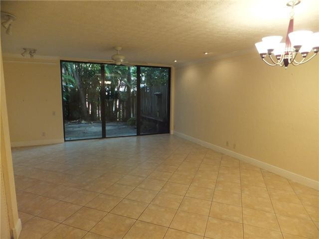 1415 Miami Road, Unit B Fort Lauderdale, FL 33316 - Photo 6 of 25 Exterior Front
