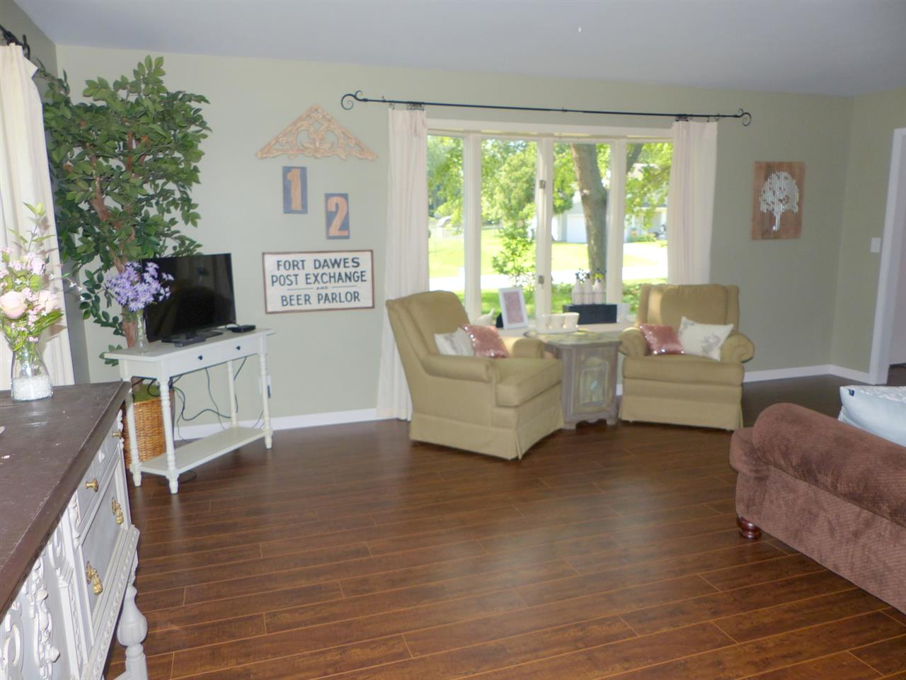 1355 Riding Mall South Bend, IN 46614 - Photo 6 of 36 Gallery Image 6
