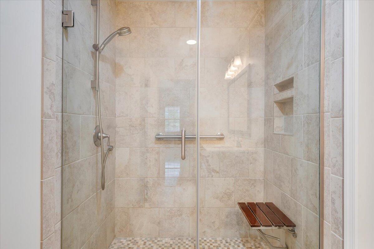 7031 Highfields Farm Trail Roanoke, VA 24018 - Photo 33 of 88 033-MIB07998