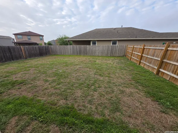$1,695 | 6114 Hackberry Pond, San Antonio, TX 78244