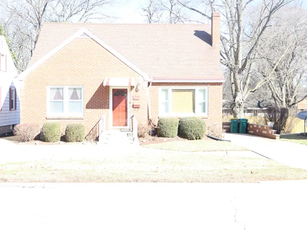 $150,000 | 424 West Bluff Street, Streator, IL 61364