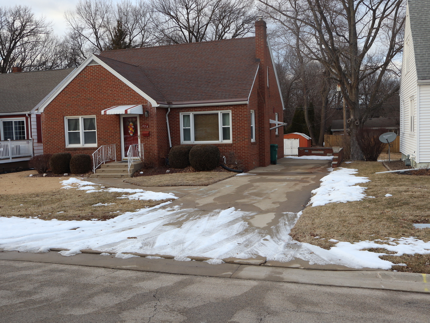 424 West Bluff Street Streator, IL 61364 - Photo 2 of 20