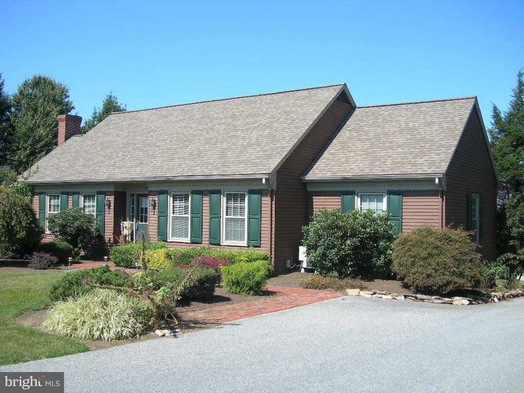 571 Georgetown Road Ronks, PA 17572 - Photo 1 of 18