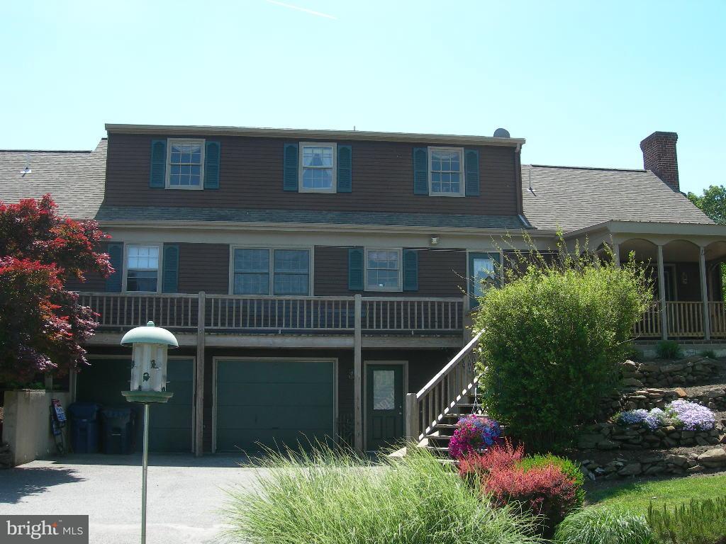 571 Georgetown Road Ronks, PA 17572 - Photo 4 of 18