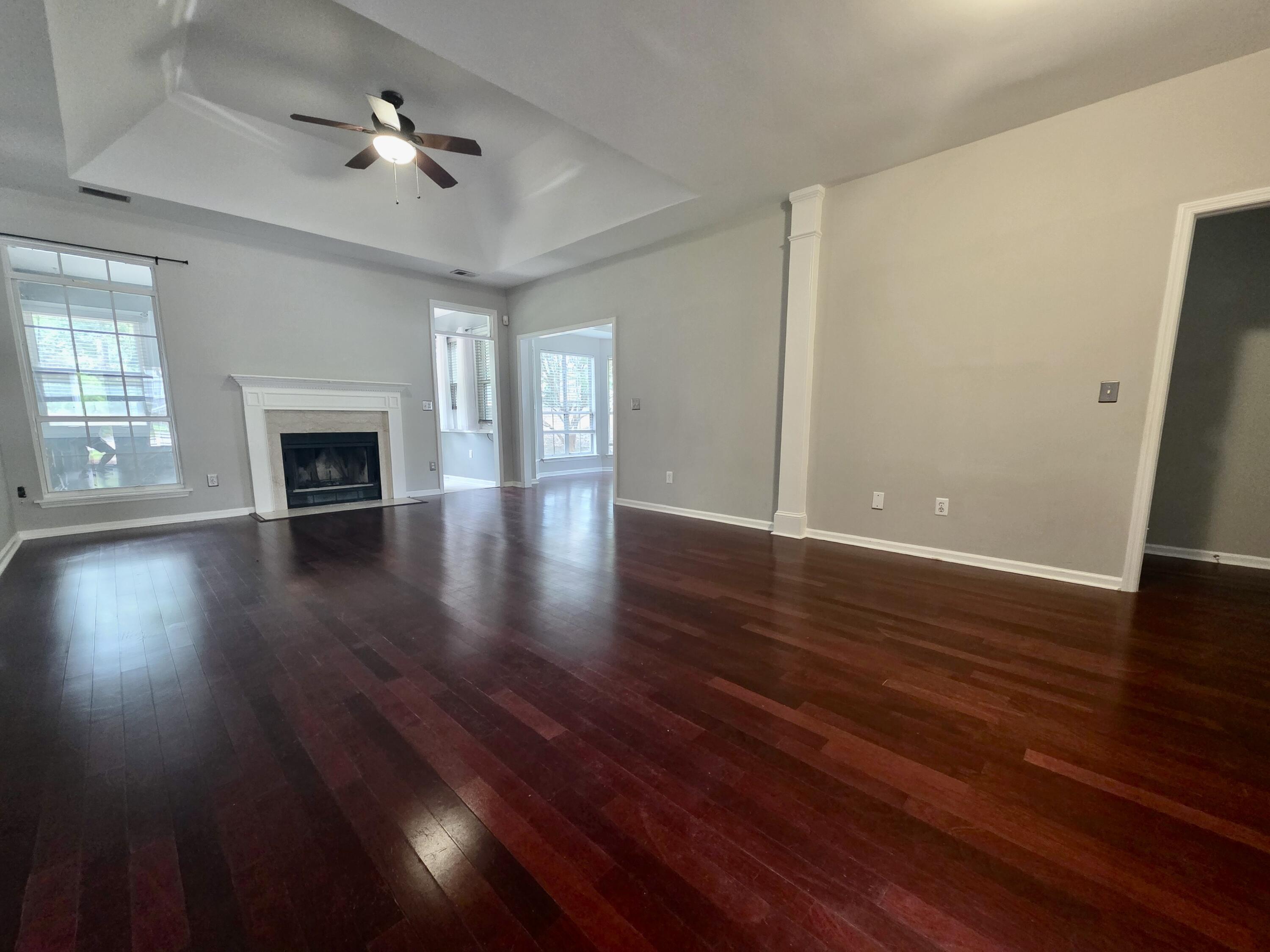 470 Cane Court Mount Pleasant, SC 29464 - Photo 3 of 34 20260713_114447